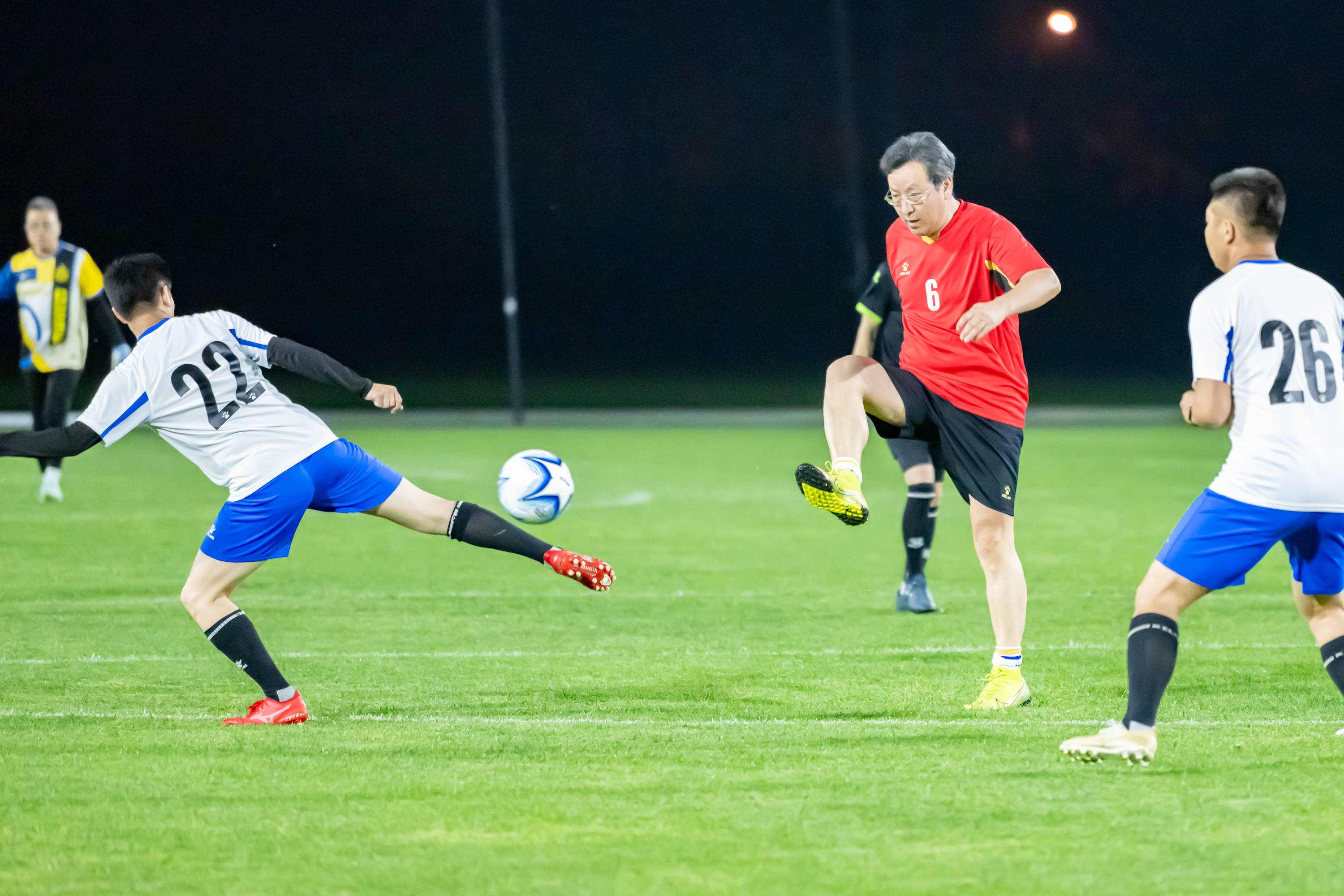 需在防线身 需在防线身